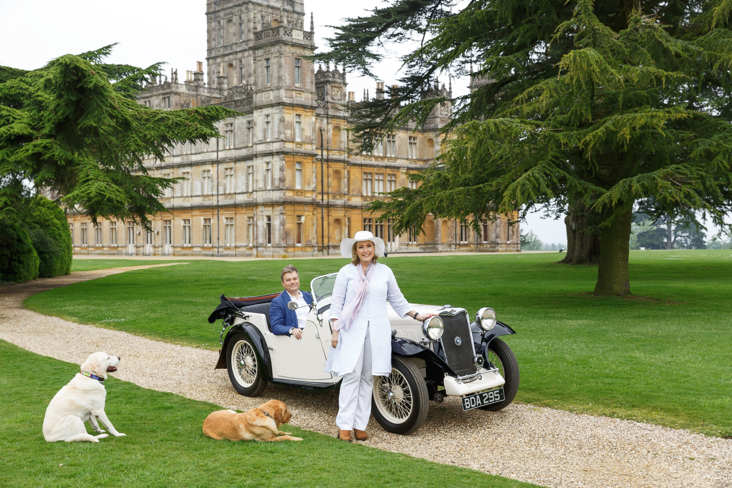 Highclere Castle Gin Offers Exclusive Trip to Downton Abbey’s Real-Life Castle