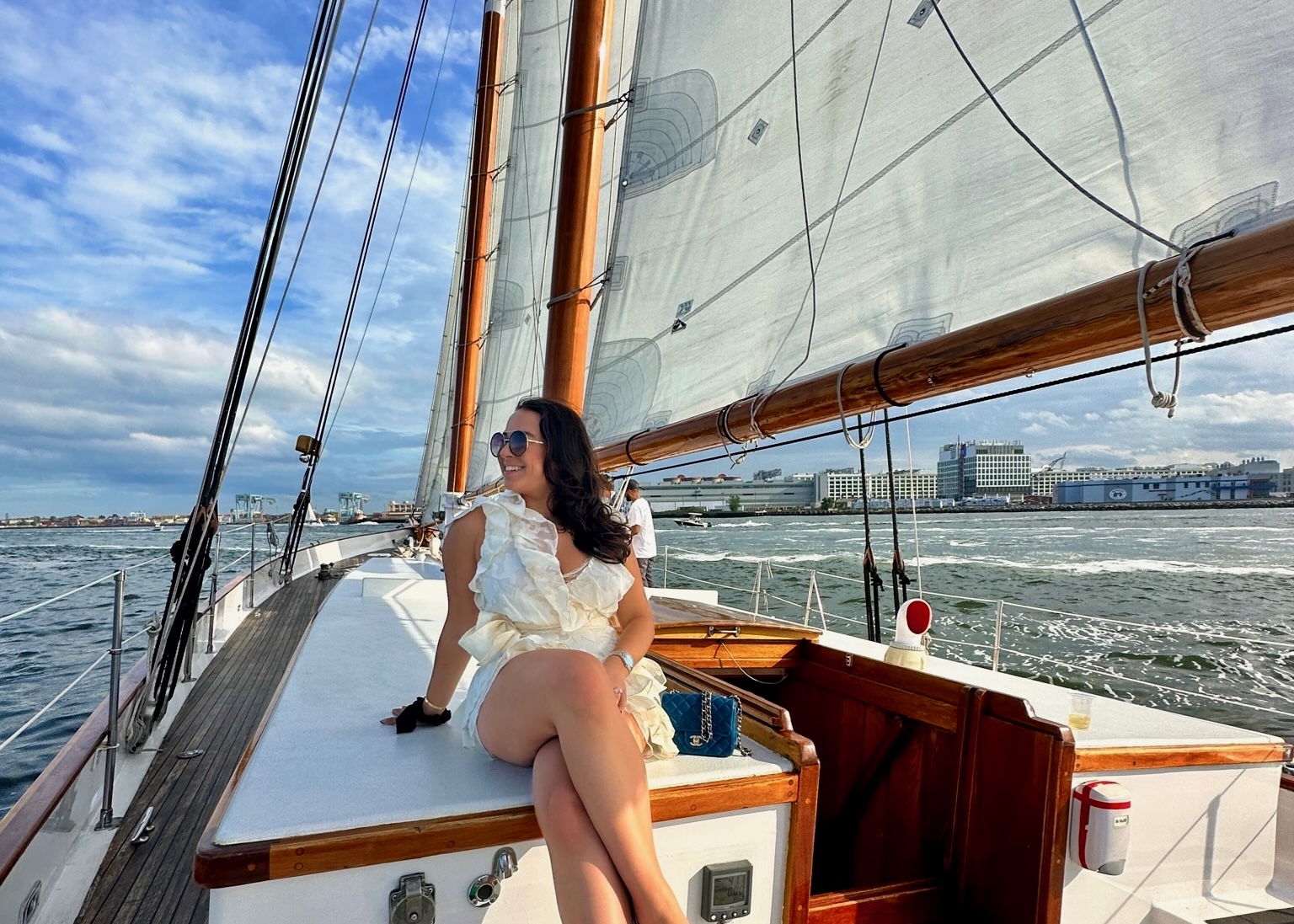 An End-of-Summer Boston Bucket List: Cruise the Harbor with Classic Harbor Line jq louise