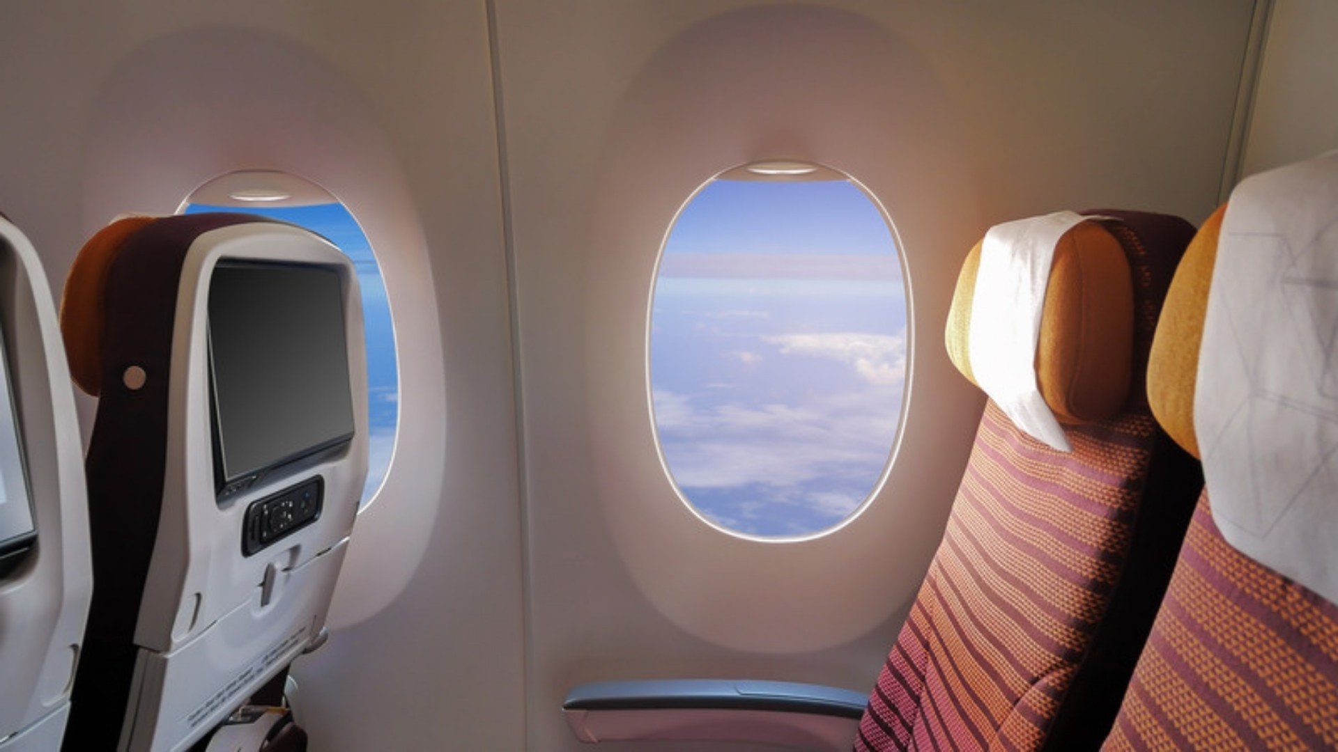 What to Wear on a Long-Haul Flight