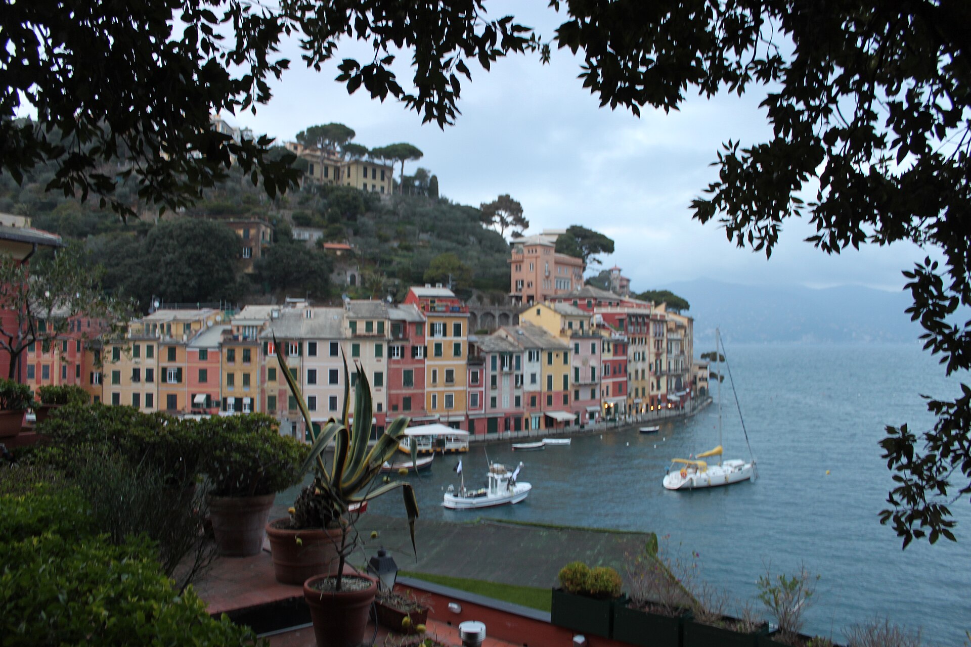 The Riviera in October, when Portofino's harbor finally has room to breathe